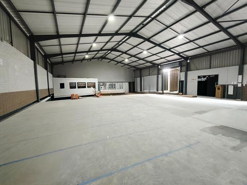 To Let Commercial Property for Rent in Southernwood Eastern Cape